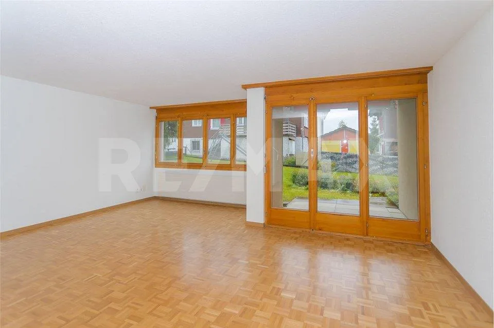 praktische, zentrale, 2½-Zimmer-Gartenwohnung