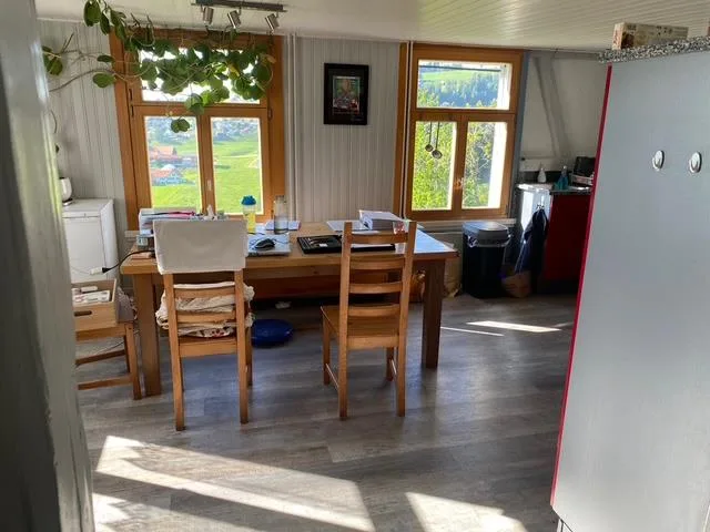 Charmanter 5 1/2 - Zimmer-Hausteil mit 155 m² Wohnfläche in Wald AR