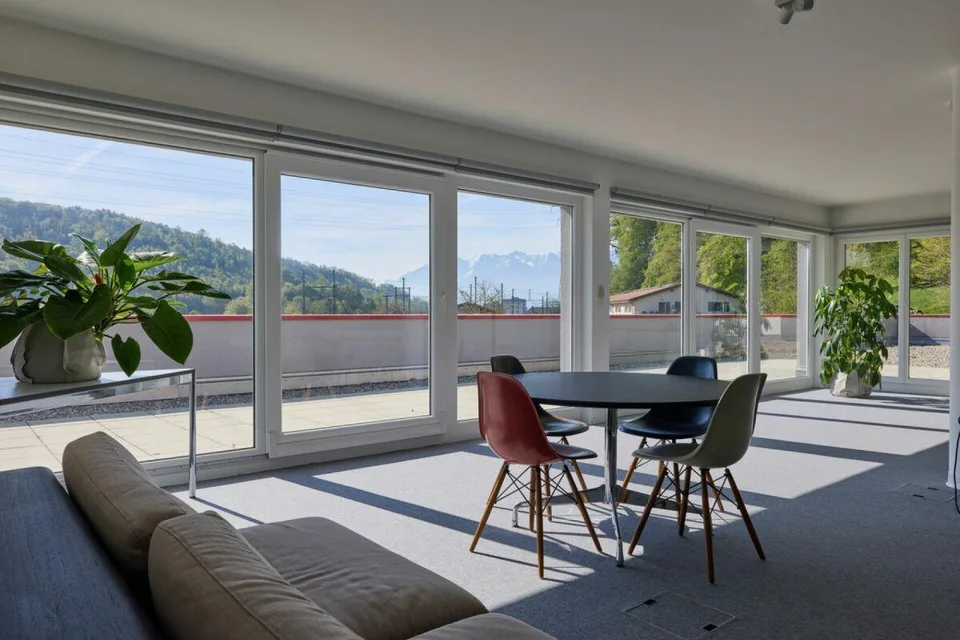 Belle surface administrative avec grande terrasse 200 m2 !