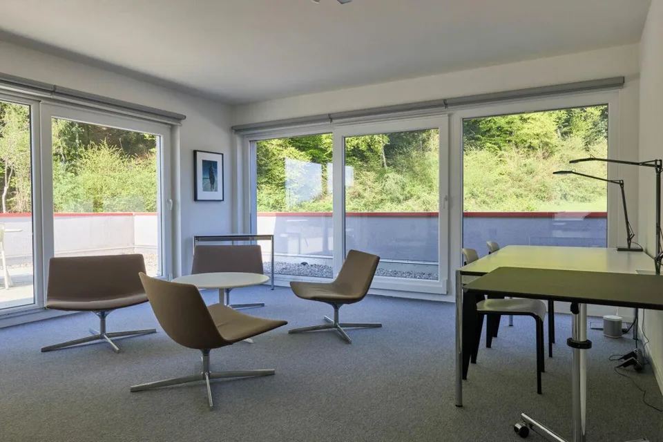 Belle surface administrative avec grande terrasse 200 m2 !