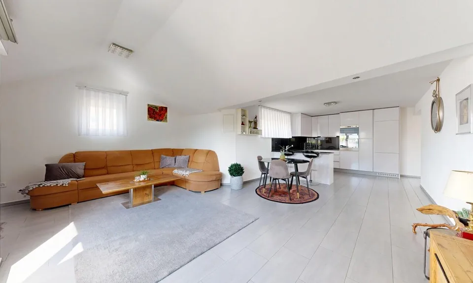 Magnificent 5.5 Zimmer Duplex in Mex
