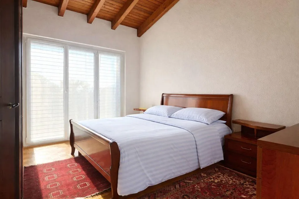 Meravigliosa casa unifamiliare con giardino, vista e posizione sole... – foto 10 di 20