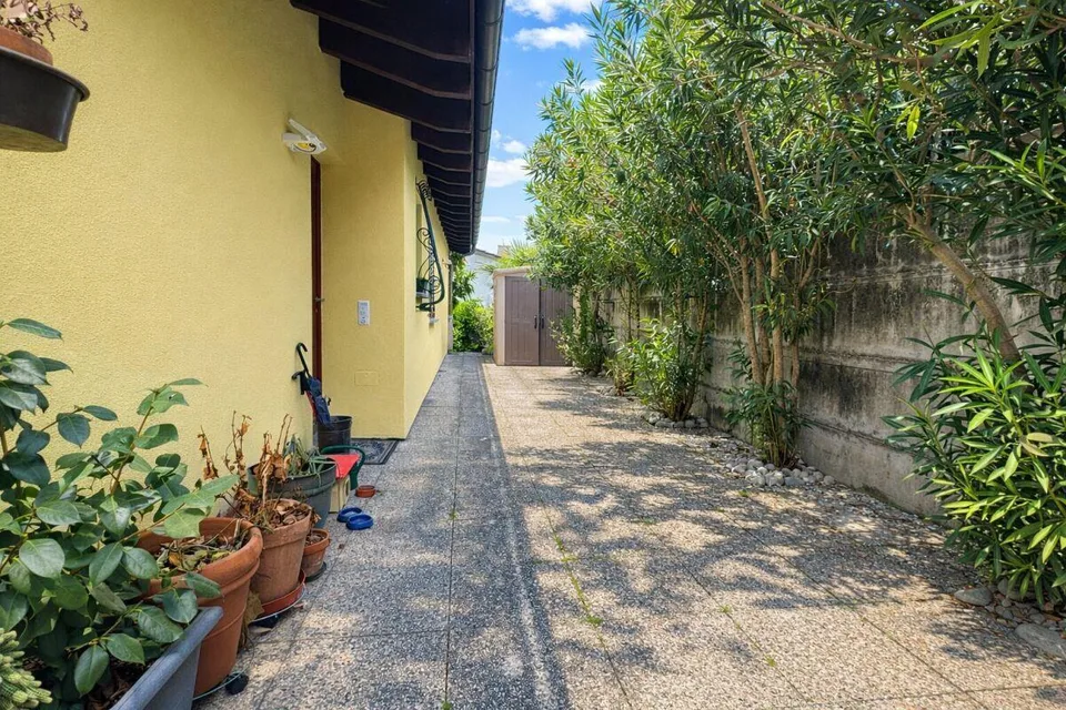 Meravigliosa casa unifamiliare con giardino, vista e posizione sole... – foto 20 di 20