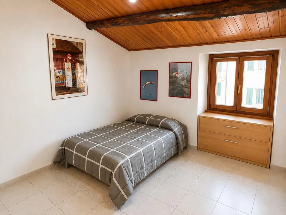 Comoda casa bifamiliare, due appartamenti di 4.5 locali – Foto 8 von 14