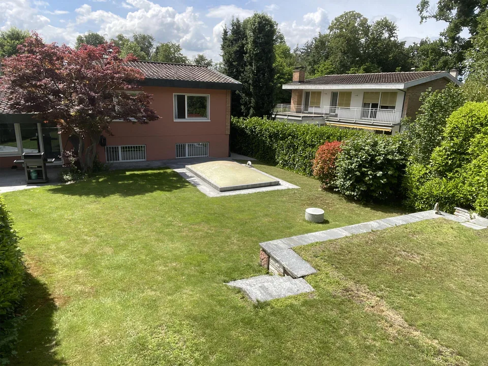 freistehendes 7.5-Zimmer EFH mit Garage Bruderholz/Bottmingen