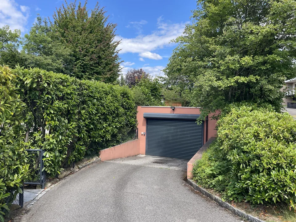 freistehendes 7.5-Zimmer EFH mit Garage Bruderholz/Bottmingen – Foto 14 von 14