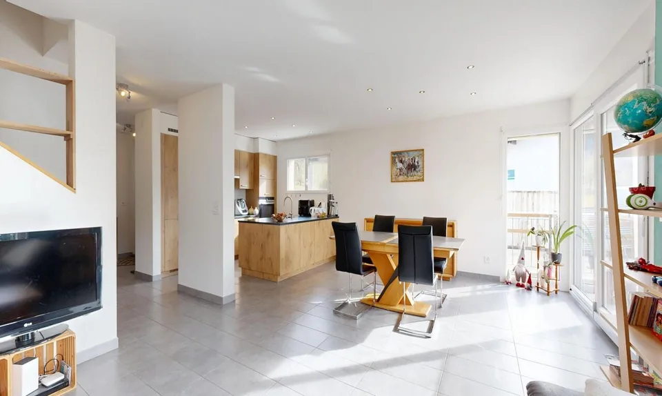 Ihre individuelle Villa mit Garten in La Roche – Foto 7 von 17