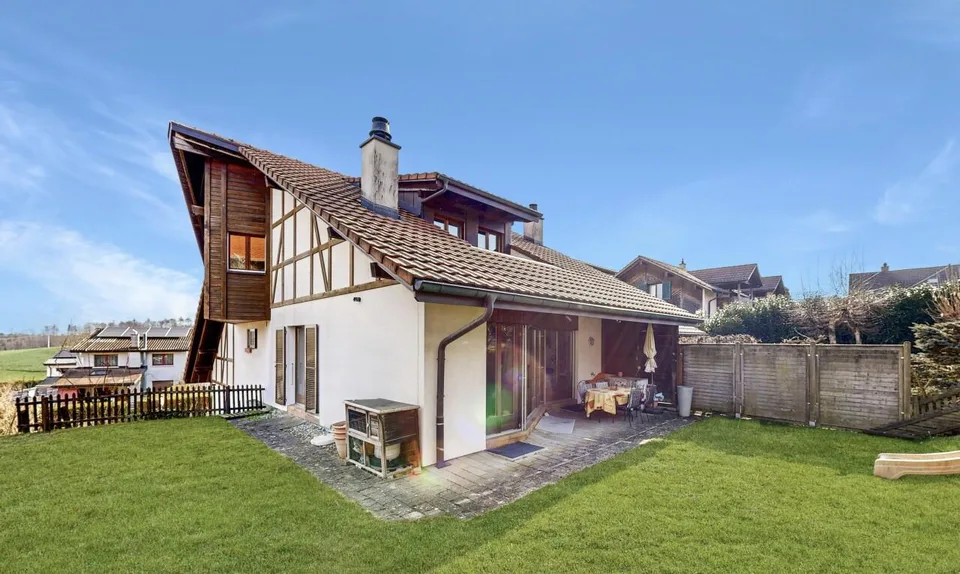 Bella villa familiare con giardino ad Avry-sur-Matran