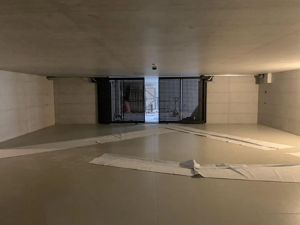 Elegante 3.5 locali con terrazzo e garage a Gordola – photo 19 of 19