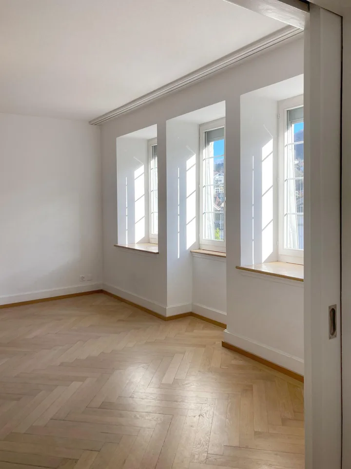 Seltene Gelegenheit: Historisches Mehrfamilienhaus im Bäderquartier