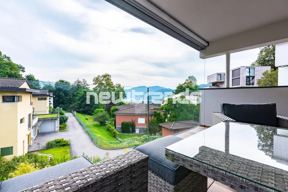 Dachwohnung in Montagnola mit 3,5 Zimmern, Terrasse und freier Sicht. – Foto 15 von 19