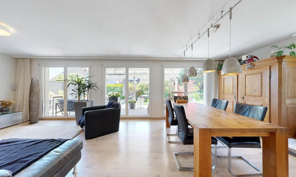 Familienfreundliches Einfamilienhaus mit sonnigem Garten