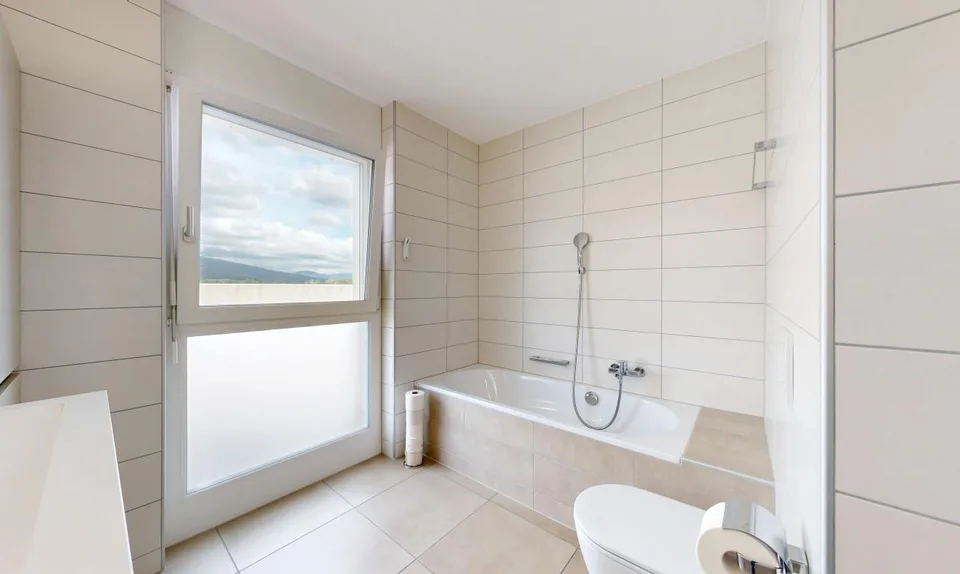 Attic with 4.5 rooms and large panoramic terrace – photo 9 of 17