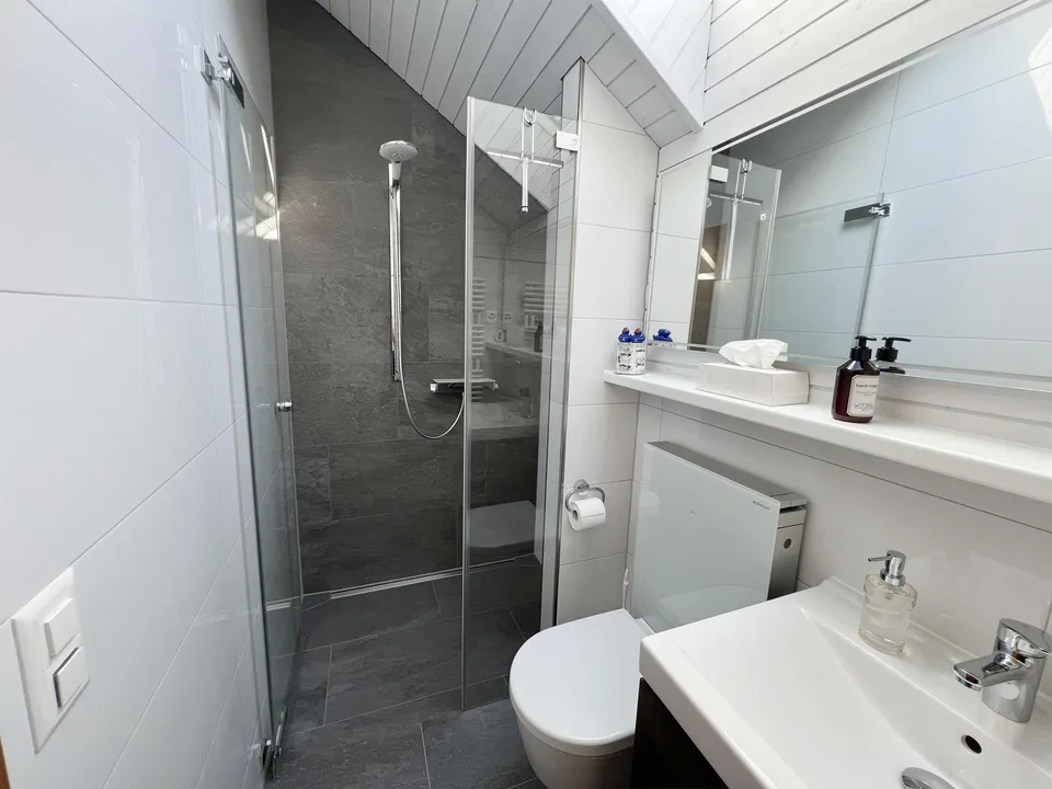 5.5 Zimmer Einfamilienhaus – Foto 9 von 12