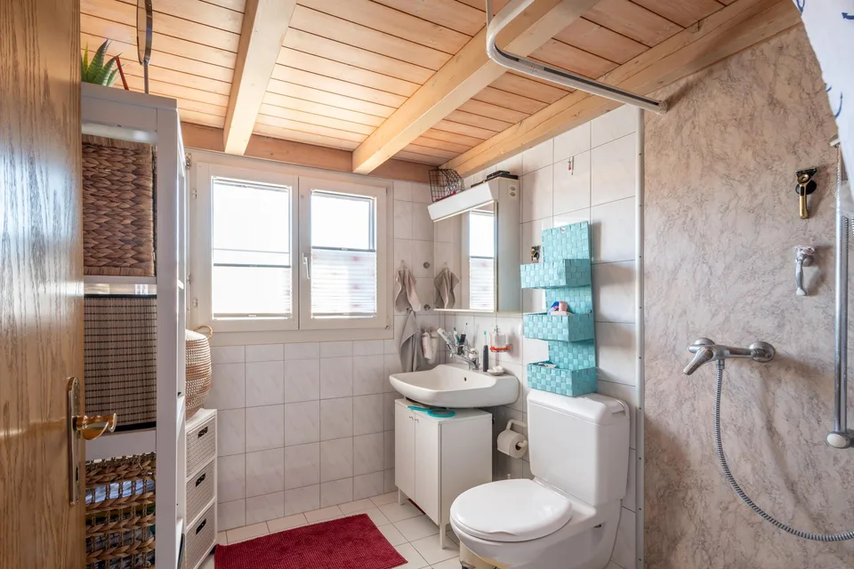 Vielfältiges Landanwesen, 3 Wohneinheiten, Stall & Remisen – Foto 19 von 30