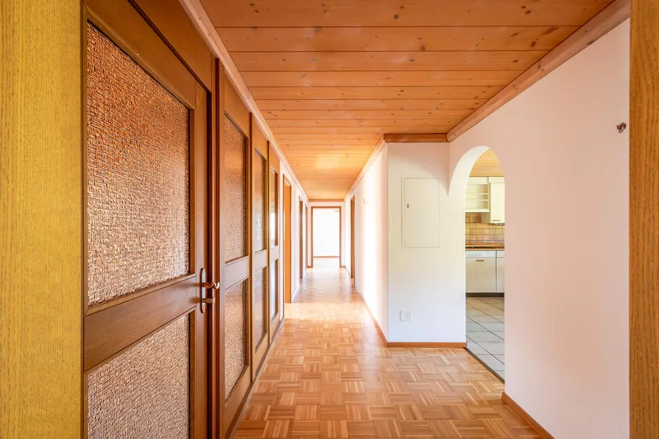 Vielfältiges Landanwesen, 3 Wohneinheiten, Stall & Remisen – Foto 7 von 30