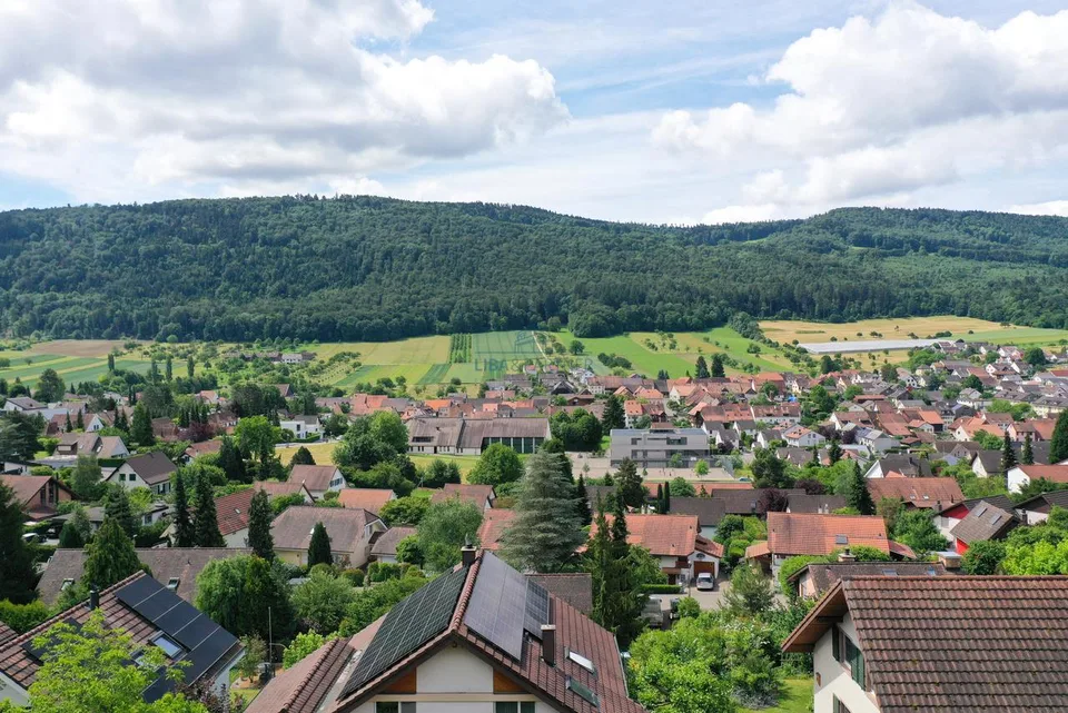 Exklusives Bauland mit Panorama – privilegierte Lage im Leimental