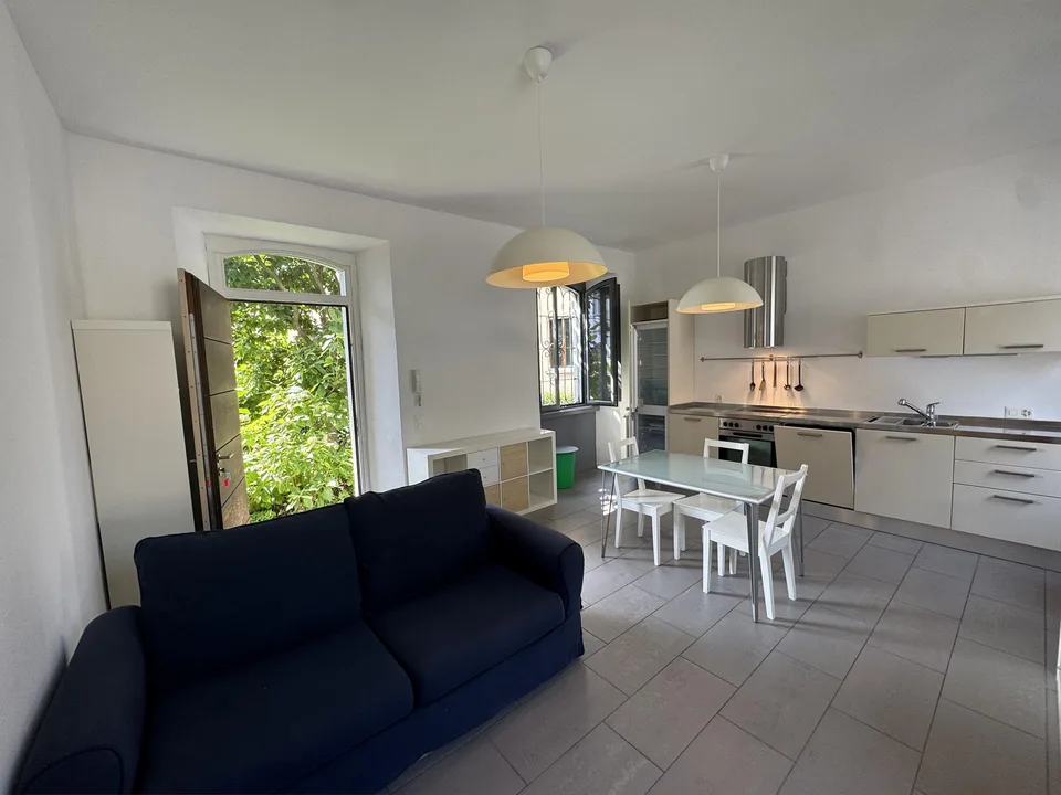 Mendrisio Centro – Elegante appartamento con giardino privato in villa