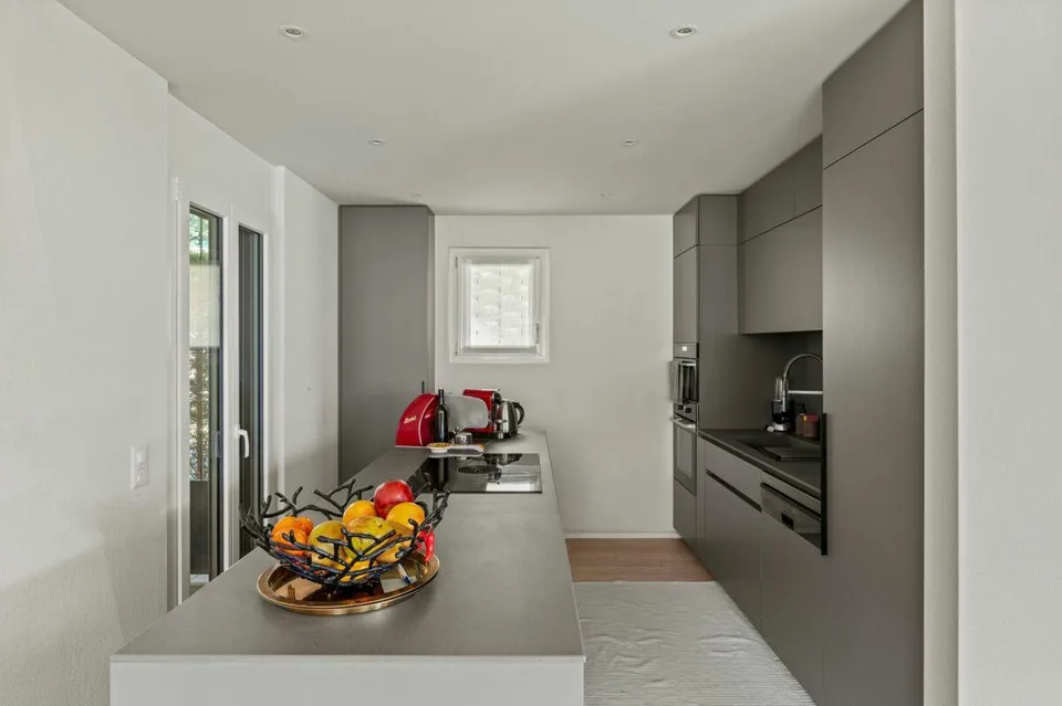 Esclusiva Casa immersa nella natura vista lago a 180° – photo 10 sur 17