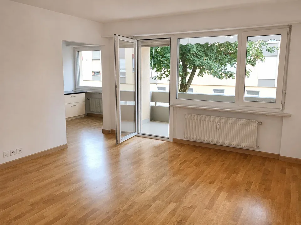 Attraktive 2.5-Zimmerwohnung in ruhiger und zentraler Lage in Reinach