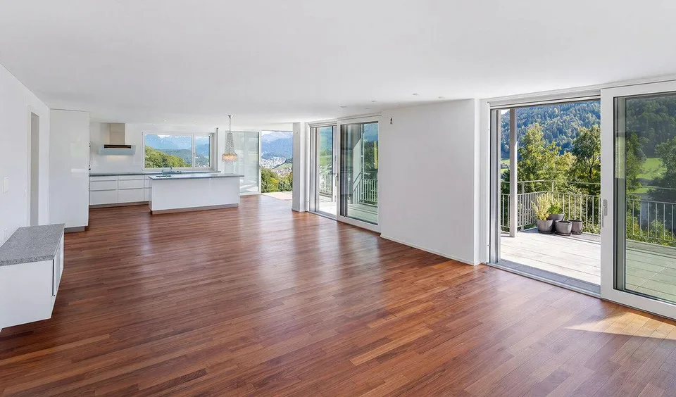 Hideaway – Attika-Maisonette mit Panoramasicht, Pool und Privatsphäre