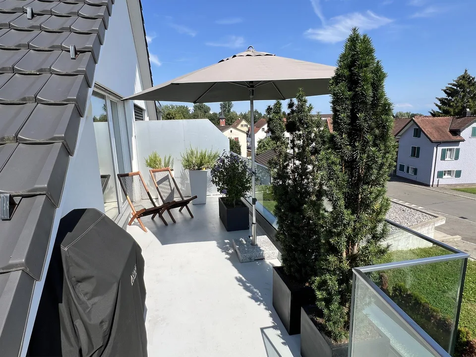 Sonnig, ruhig und grosszügig Wohnen mit Terrasse – photo 17 of 25