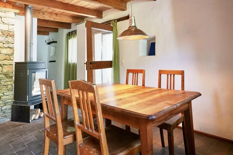 wunderschönes 3 1/2-Zimmer-Rustico mit Granitsteinsitzplatz im Dorf... – Foto 9 von 15