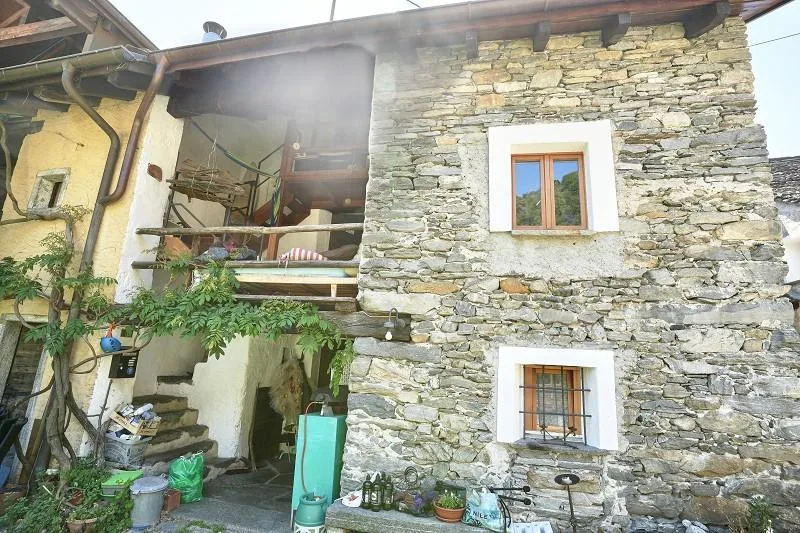 charmantes 3 1/2-Zimmer-Rustico mit Loggia / bel rustico di 3 1... – photo 16 sur 18