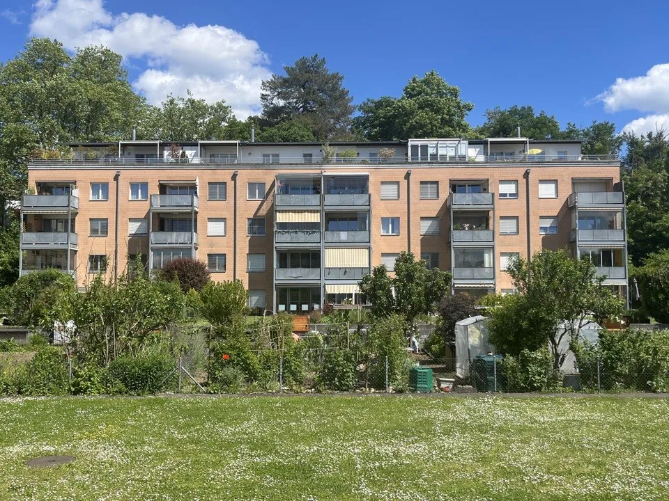 Sonnige 2-Zimmer-Whg. mit Balkon und Lift