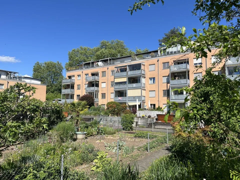 Sonnige 2-Zimmer-Whg. mit Balkon und Lift