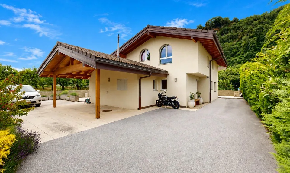 Villa individuelle de 5.5 avec parcelle constructible de 1'200 m²