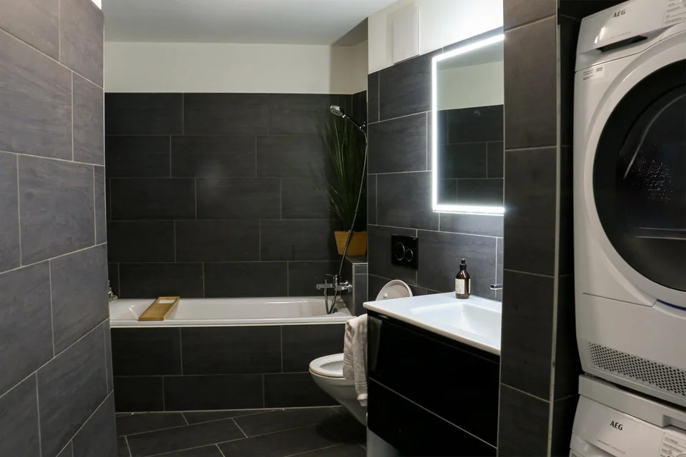 Neubau 5.5-Zi. Wohnung im Zentrum Turbenthal