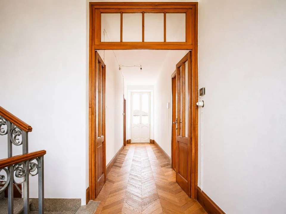 Villa historique élégante, entièrement rénovée – photo 7 sur 16