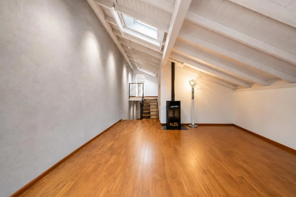 Architektonisches Reihenhaus mit Weite, Licht und Privatsphäre in G... – Foto 13 von 18