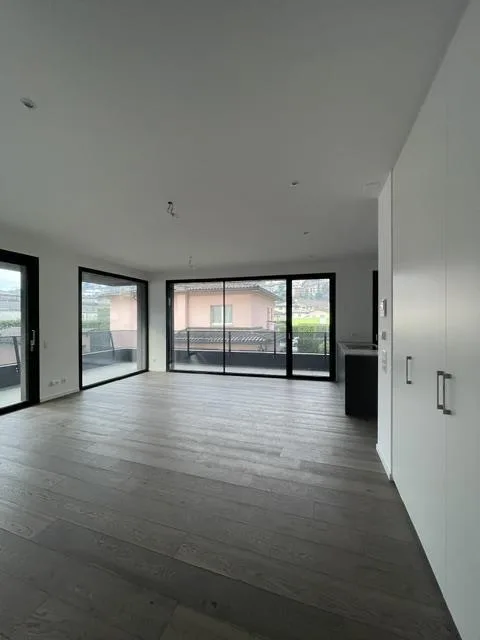 Grosszügige 2.5 Zimmer.Wohnung mit traumhafter Terrasse im zentrum
