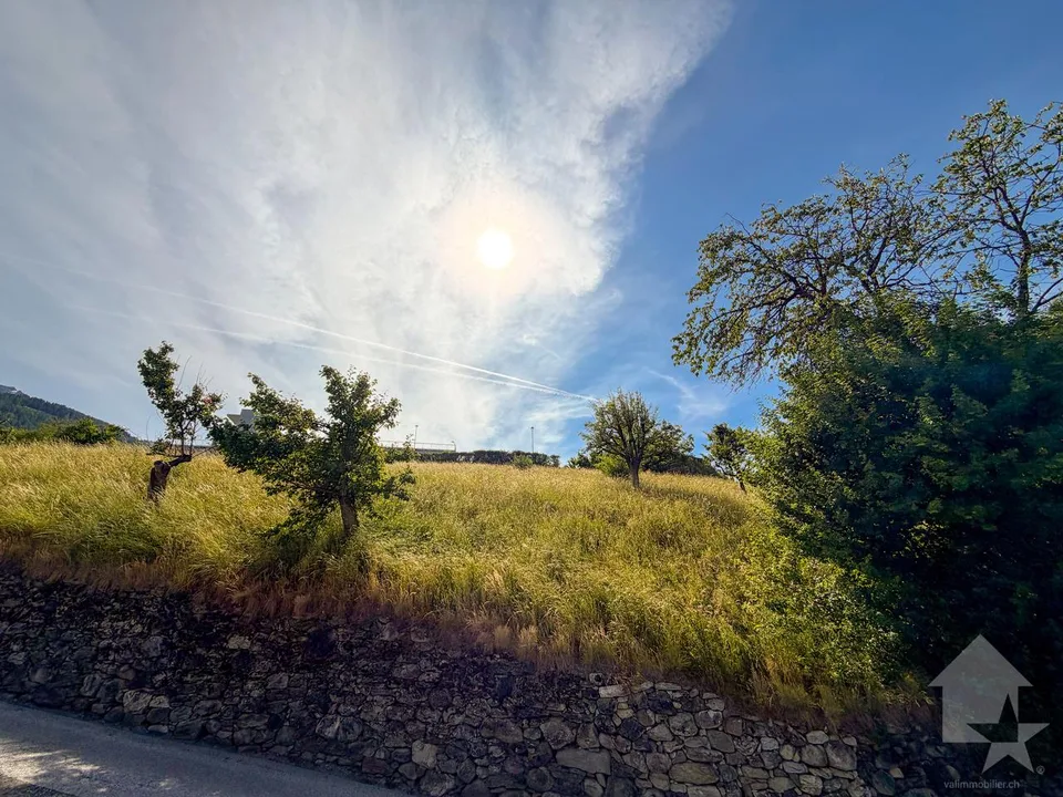 Terrain à bâtir de 625 m² – Vue panoramique sur les Alpes