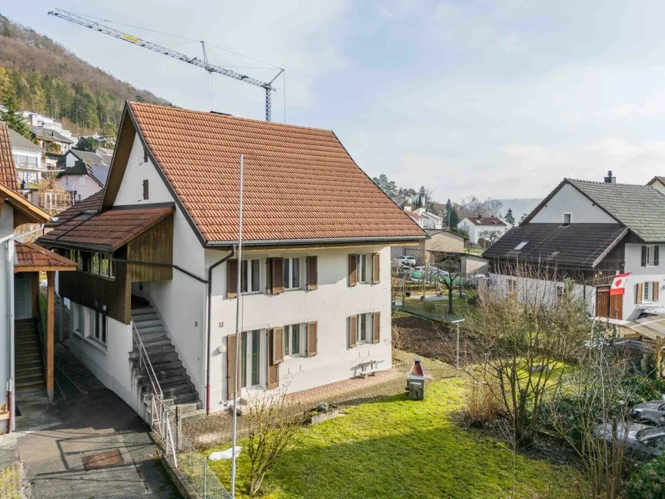 Baulandgrundstück über 1'758 m² mit Zweifamilienhaus und viel Entwi... – photo 26 sur 26