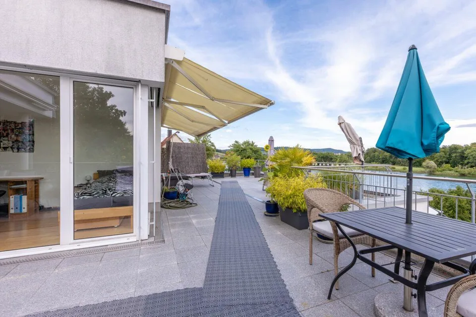 Exklusive 5,5-Zimmer-Terrassenwohnung - Premium-Rheinblick in Büsin... – Foto 12 von 30