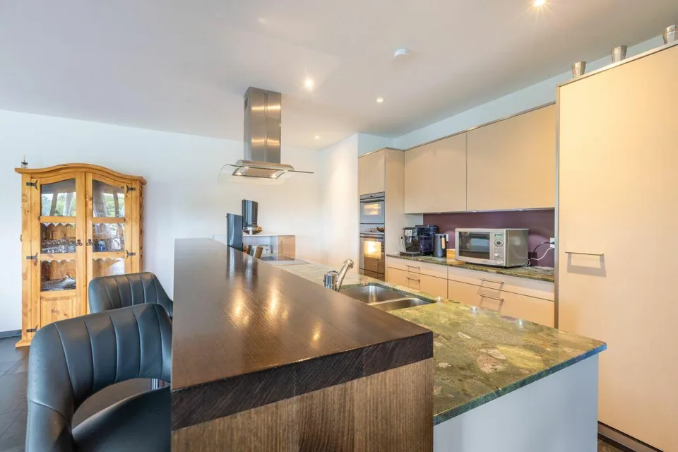 Exklusive 5,5-Zimmer-Terrassenwohnung - Premium-Rheinblick in Büsin... – Foto 17 von 30
