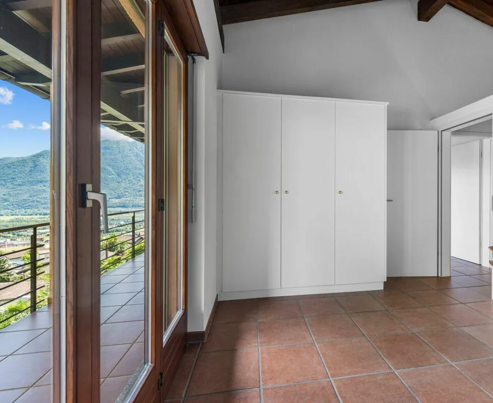 Tenero-Contra splendida casa vista lago in seconda residenza