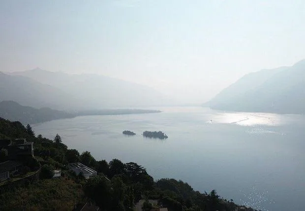 *Casa unifamiliare con vista sul lago*