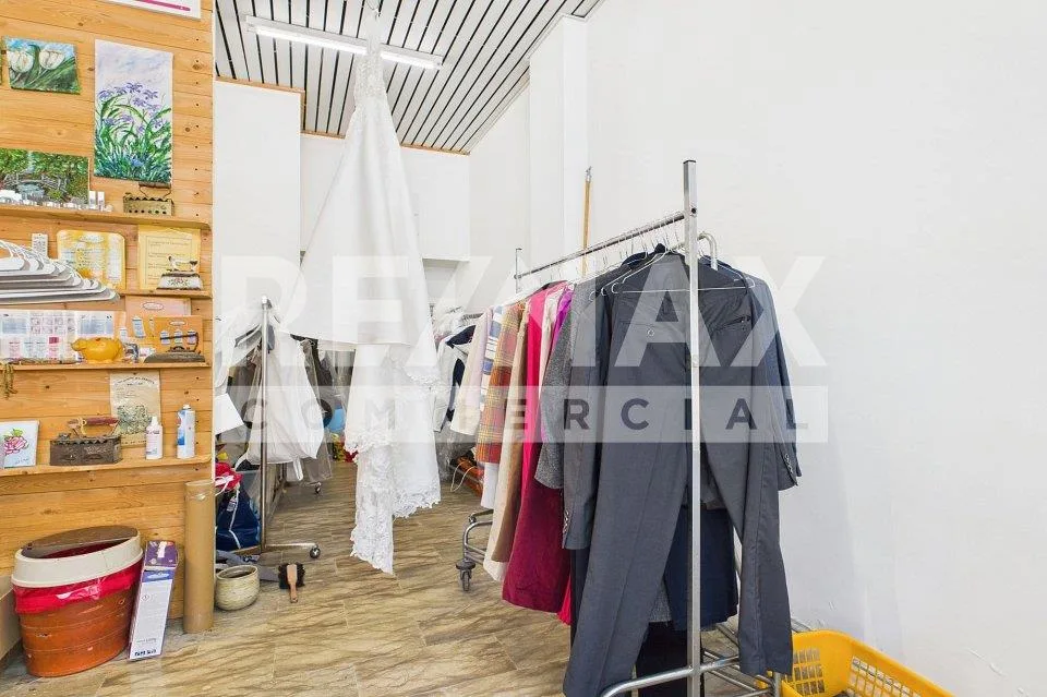 Lugano-Cassarate – Locale commerciale con grande visibilità in vendita – Foto 7 von 12
