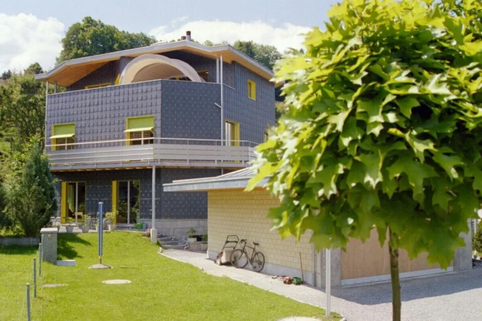 EFH mit Einlieger-Whg mit viel Raum, Charakter und Weitblick