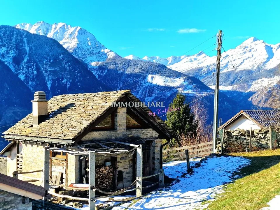 Kuscheliges Rustico in ruhigem Tessiner Bergdorf, volle Wintersonne – Foto 21 von 26