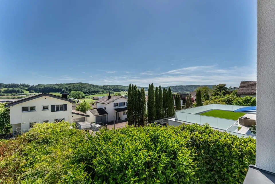 Casa familiare moderna con molto spazio e alta qualità della vita – foto 9 di 11