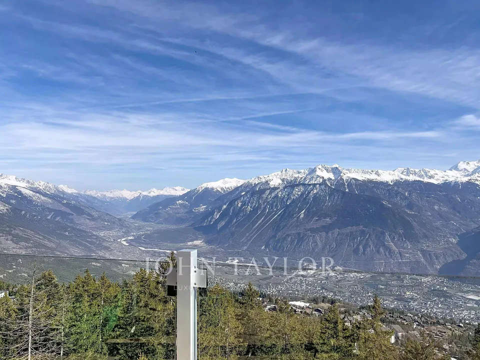 Penthouse unique avec magnifique vue, à 5 minutes de Crans-Montana – Foto 12 von 13