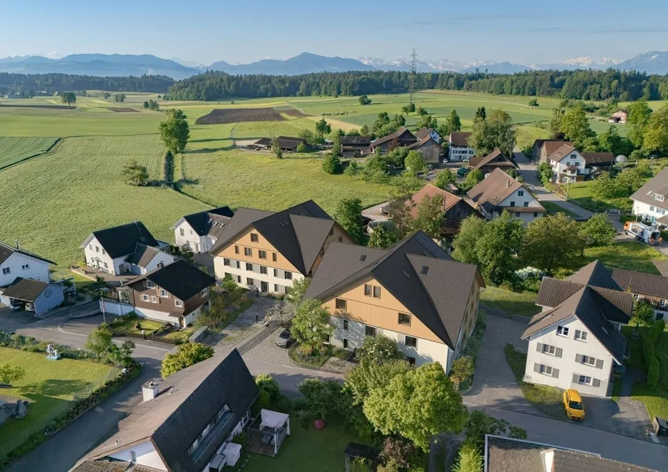 3.5 Zimmerwohnung mit Dachwohnung Feeling!