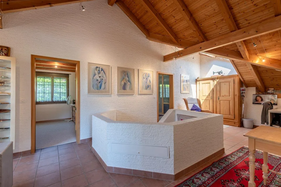 Grosszügiges 8-Zi-Haus - 2607 m2 Grundstück am Waldrand - Raum für....
