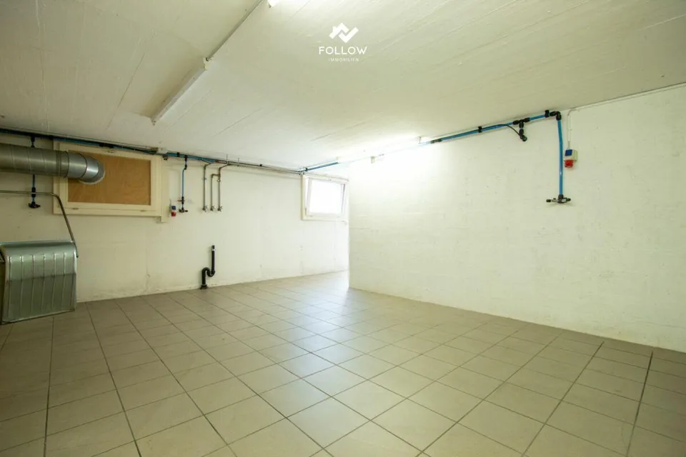 Moderne Gewerbehalle mit Büro und vielseitigem Nutzungspotenzial in... – photo 26 sur 26