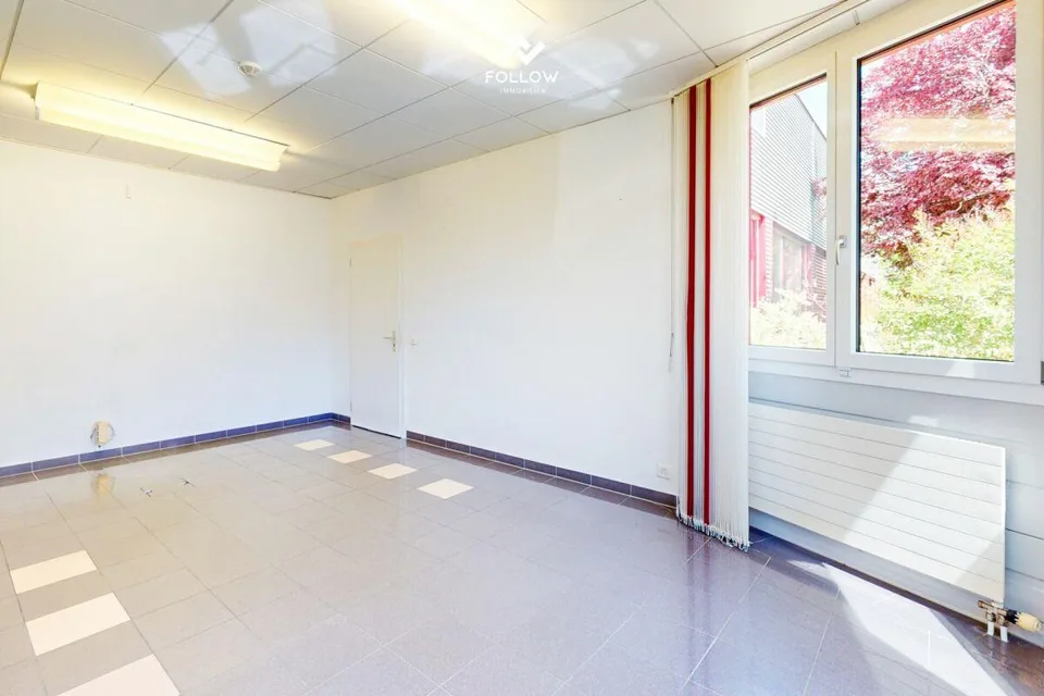 Moderne Gewerbehalle mit Büro und vielseitigem Nutzungspotenzial in... – photo 12 sur 26